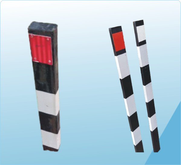Metal Delineator Post